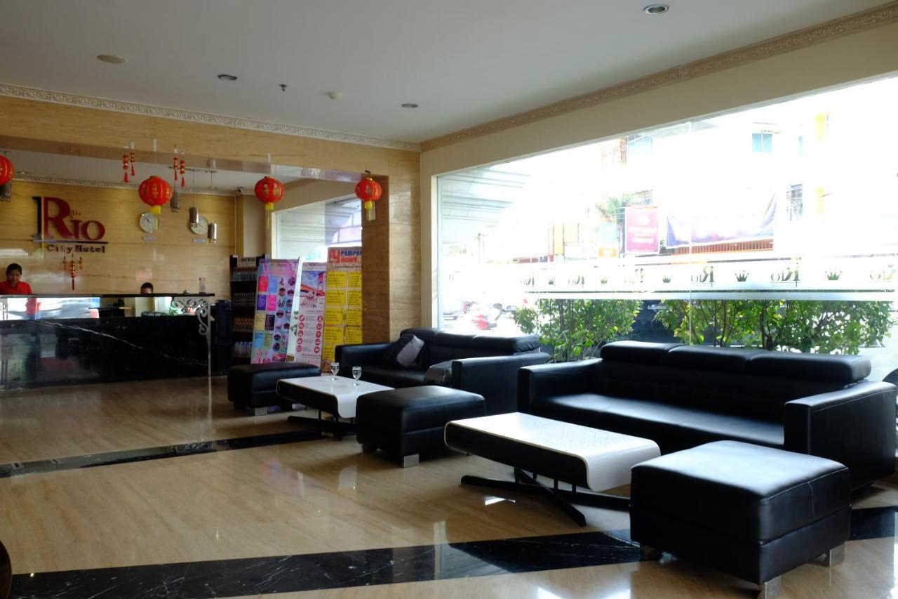 Rio City Hotel Palembang Eksteriør bilde