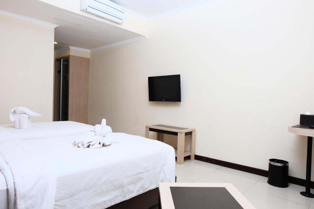 Rio City Hotel Palembang Eksteriør bilde