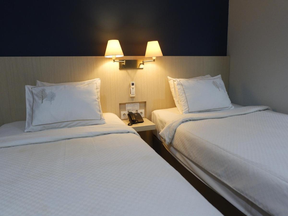 Rio City Hotel Palembang Eksteriør bilde