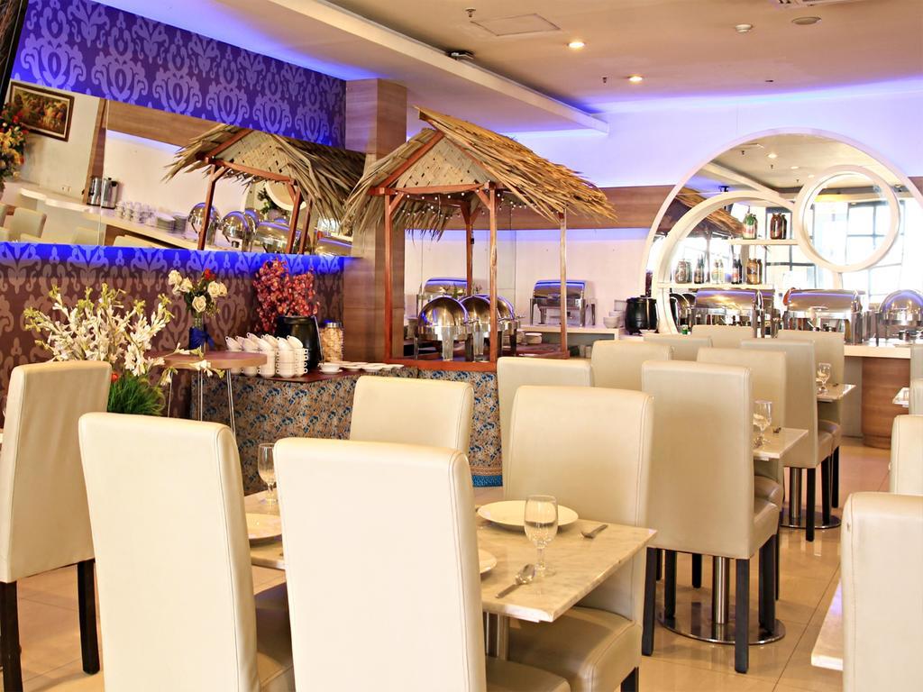 Rio City Hotel Palembang Eksteriør bilde
